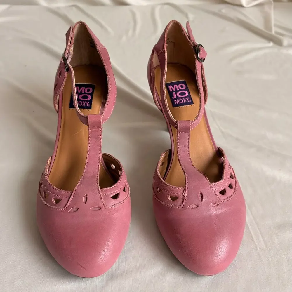 Mojo Moxy Dusty Pink T-Strap Heels - Size 6.5